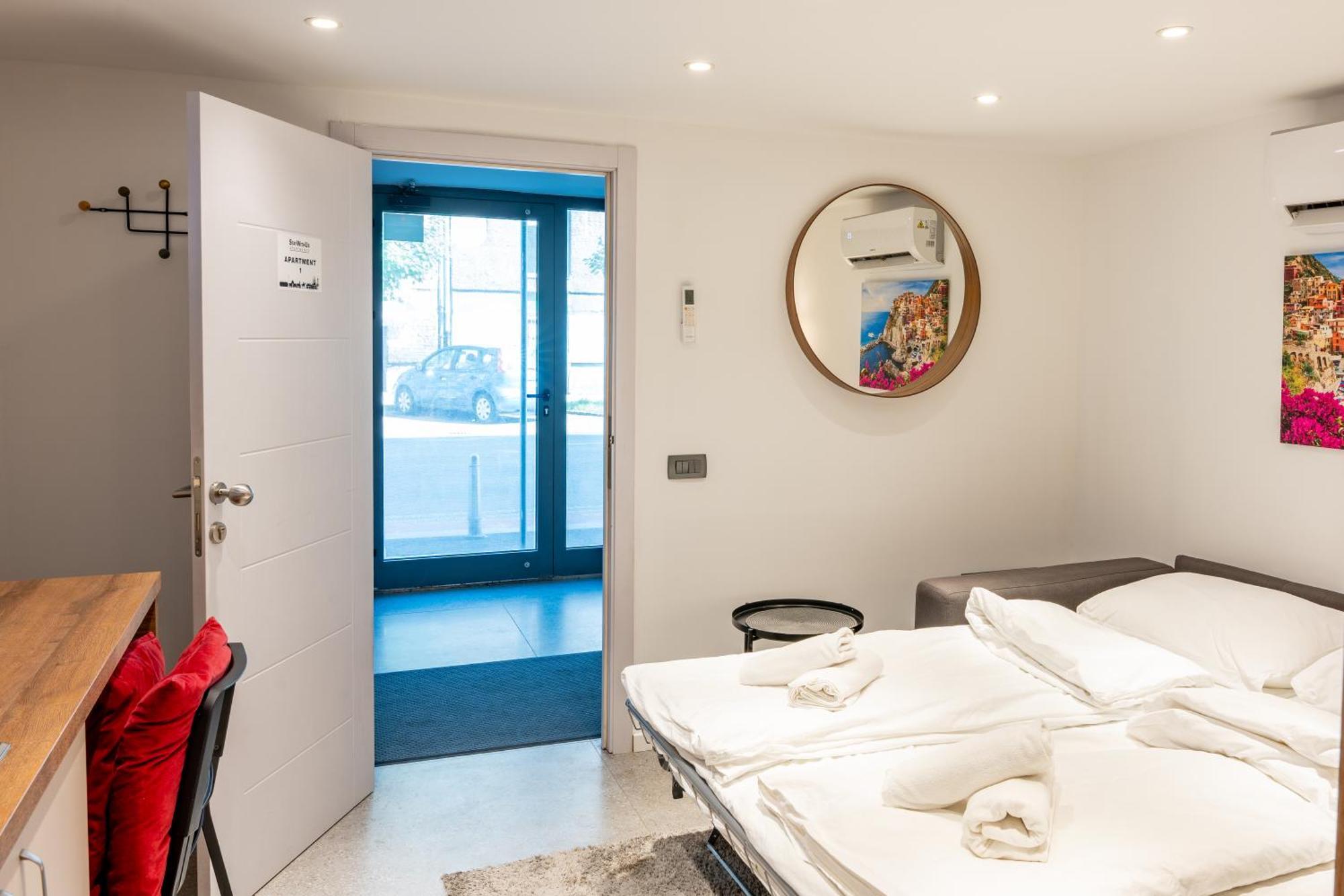 Staywithus , Ground Floor Zagreb Buitenkant foto