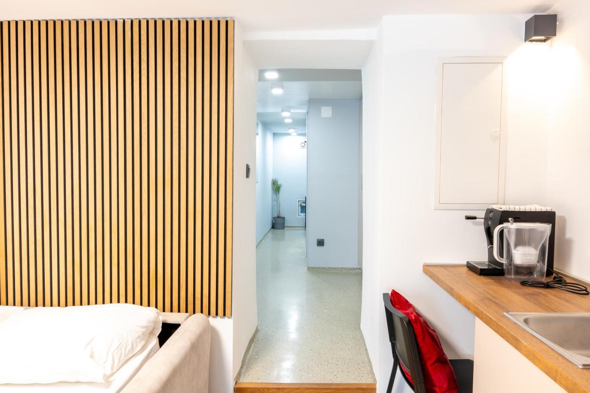 Staywithus , Ground Floor Zagreb Buitenkant foto